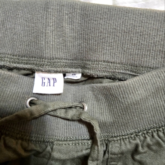 GAP women's jogger cargo pants olive green XS - Picture 3 of 7
